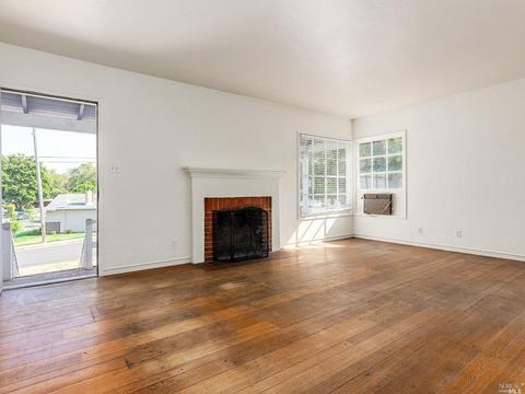 227 Fleming Ave, Vallejo, CA 94590 photo 6