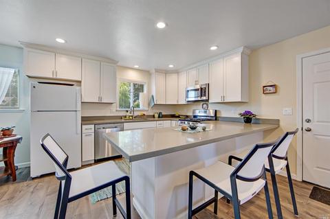 401 Michael Pl, Sebastopol, CA 95472 photo 5