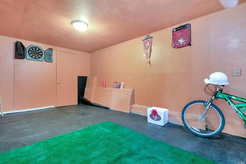 69 Beverly Dr, Vallejo, CA 94591 photo 17