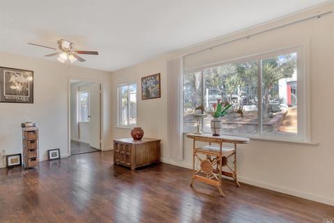69 Beverly Dr, Vallejo, CA 94591 photo 4