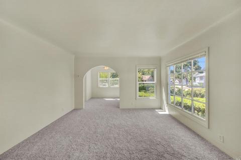221 Greenfield Ave, Vallejo, CA 94590 photo 9