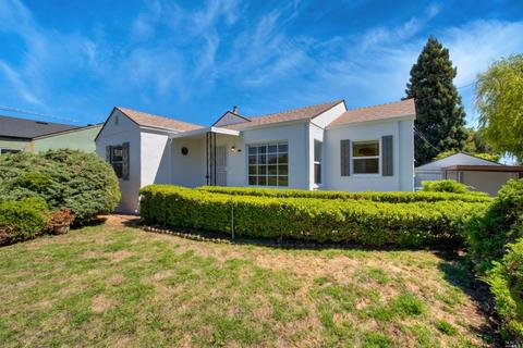 221 Greenfield Ave, Vallejo, CA 94590 photo 2