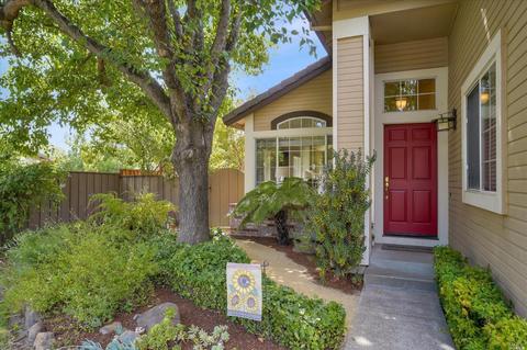 8407 Planetree Dr, Windsor, CA 95492 photo 2