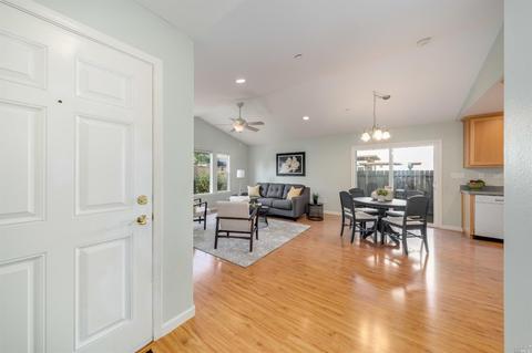 7970-7974 Creekside Dr, Windsor, CA 95492 photo 31