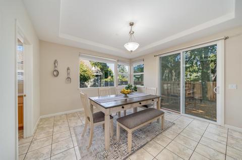 7970-7974 Creekside Dr, Windsor, CA 95492 photo 10
