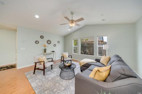 7970-7974 Creekside Dr, Windsor, CA 95492 photo 32