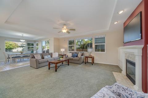 7970-7974 Creekside Dr, Windsor, CA 95492 photo 4