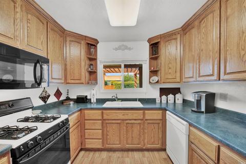 215 Deodara St, Vacaville, CA 95688 photo 19