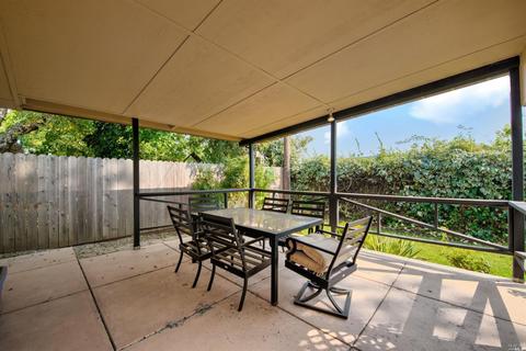 215 Deodara St, Vacaville, CA 95688 photo 40