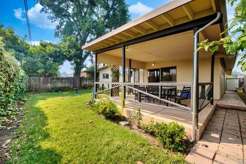 215 Deodara St, Vacaville, CA 95688 photo 43
