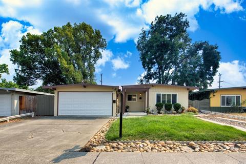 215 Deodara St, Vacaville, CA 95688 photo 6