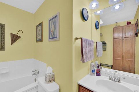 215 Deodara St, Vacaville, CA 95688 photo 33