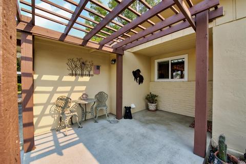 215 Deodara St, Vacaville, CA 95688 photo 10