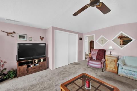 215 Deodara St, Vacaville, CA 95688 photo 30