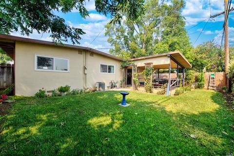215 Deodara St, Vacaville, CA 95688 photo 45
