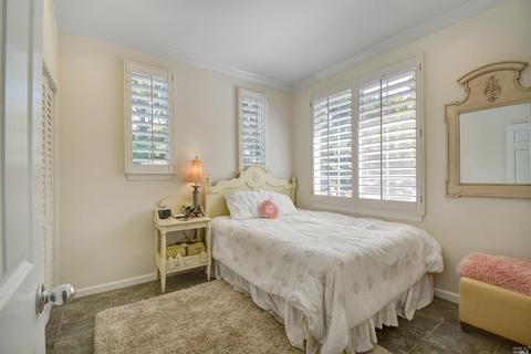 4032 Nottingham Ct, Vallejo, CA 94591 photo 8