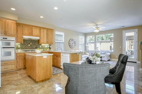 1339 Eagle Dr, Windsor, CA 95492 photo 18