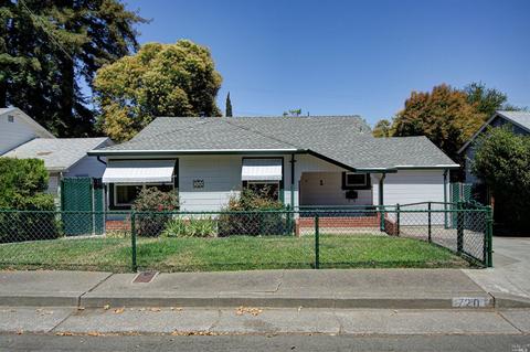 720 Laurel St, Vallejo, CA 94591 photo 2