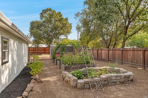 176 Academy Ln, Sonoma, CA 95476 photo 32