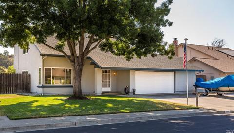 355 Timber Dr, Vacaville, CA 95688 photo 2