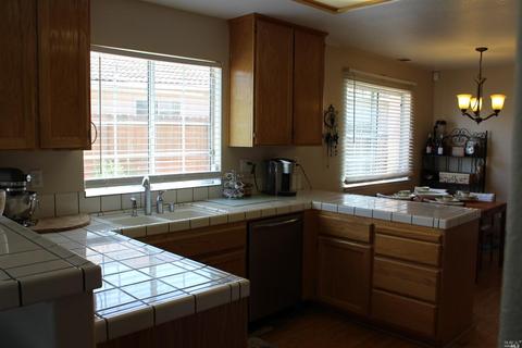 2273 Garnet Dr, Vallejo, CA 94591 photo 11