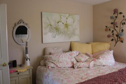 2273 Garnet Dr, Vallejo, CA 94591 photo 13