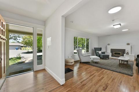 89 Specht Rd, Sonoma, CA 95476 photo 2