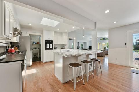 89 Specht Rd, Sonoma, CA 95476 photo 5