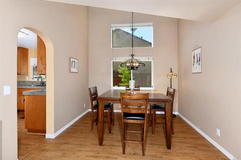 232 Belfiore Ln, Windsor, CA 95492 photo 7