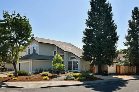 232 Belfiore Ln, Windsor, CA 95492 photo 1