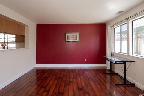 300 Starboard Dr, Vallejo, CA 94590 photo 8