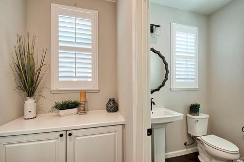 604 Jade St, Petaluma, CA 94952 photo 13