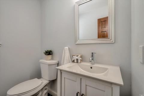 700 Jonive Rd, Sebastopol, CA 95472 photo 11
