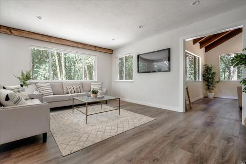 700 Jonive Rd, Sebastopol, CA 95472 photo 3