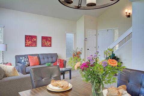 1001 Pueblo Ct, Vallejo, CA 94591 photo 8