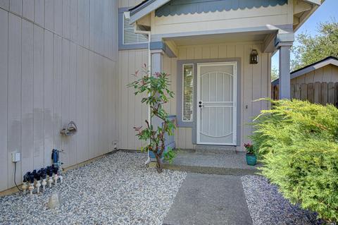 1001 Pueblo Ct, Vallejo, CA 94591 photo 4
