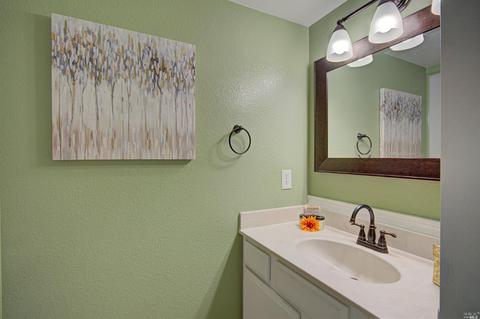 1001 Pueblo Ct, Vallejo, CA 94591 photo 24