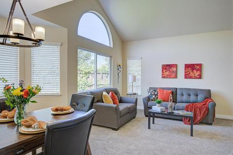 1001 Pueblo Ct, Vallejo, CA 94591 photo 7