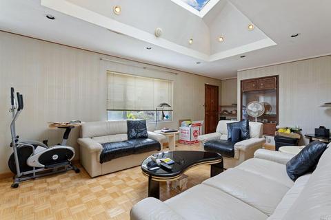 1433 Magazine St, Vallejo, CA 94591 photo 4