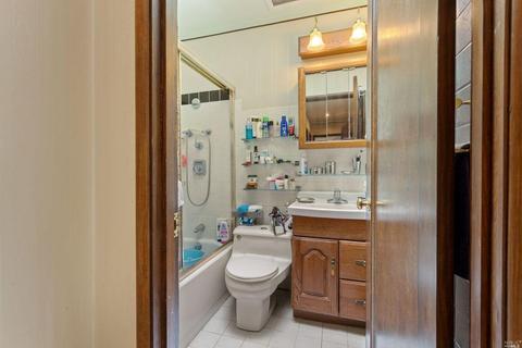 1433 Magazine St, Vallejo, CA 94591 photo 17