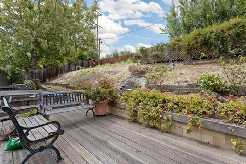 1433 Magazine St, Vallejo, CA 94591 photo 24