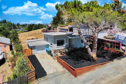 477 Gillcrest Ave, Vallejo, CA 94591 photo 2