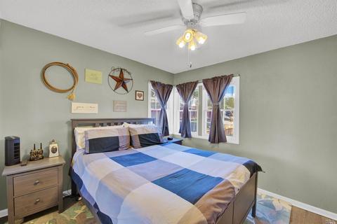 477 Gillcrest Ave, Vallejo, CA 94591 photo 32