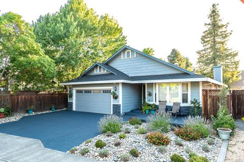 9604 Lord Dr, Windsor, CA 95492 photo 2