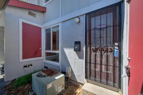 63 Villa Cir, Fairfield, CA 94533 photo 32