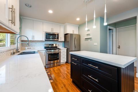 2420 Catalan Ct, Ukiah, CA 95482 photo 6