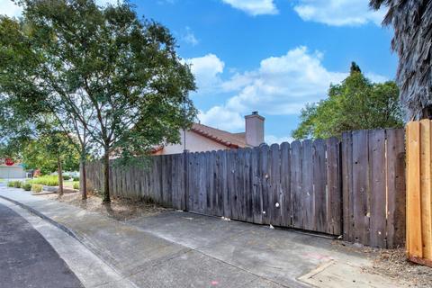2773 Peppertree Dr, Fairfield, CA 94533 photo 31