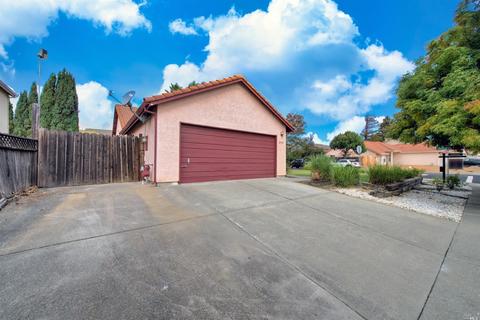 2773 Peppertree Dr, Fairfield, CA 94533 photo 4