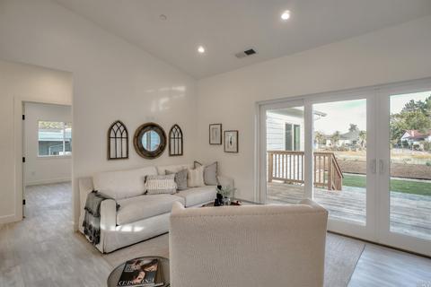 11 Harbor Dr, Corte Madera, CA 94925 photo 5
