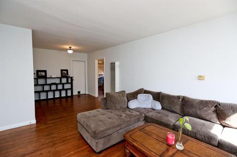 128 Clay St, Vallejo, CA 94591 photo 6